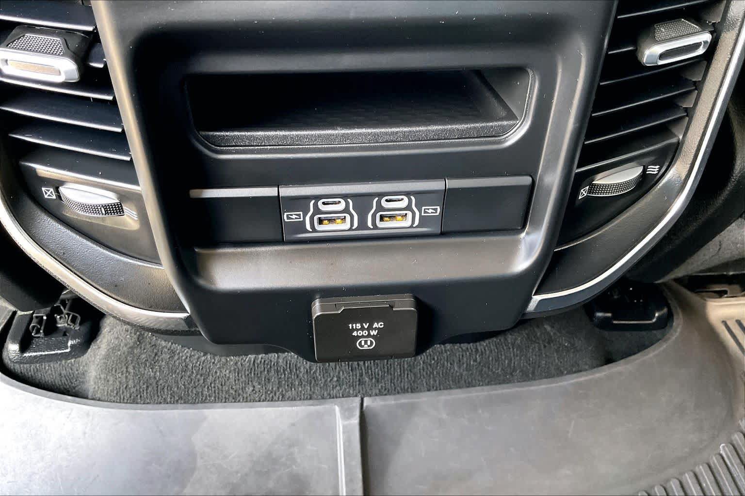 Used 2022 RAM 1500 Laramie w/ Laramie Southwest Edition RWD image 32