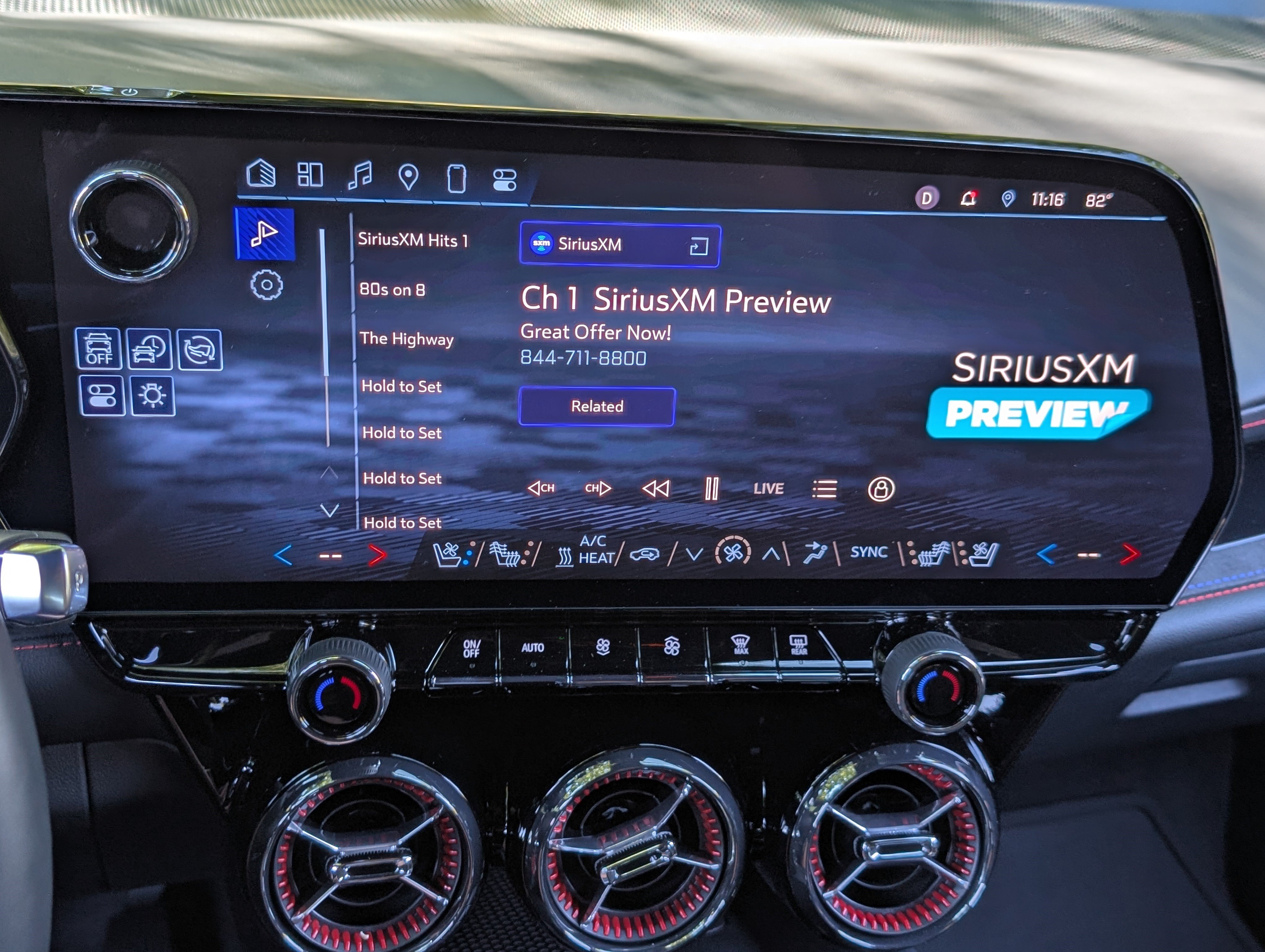 Used 2025 Chevrolet Blazer EV RS AWD/4WD image 29