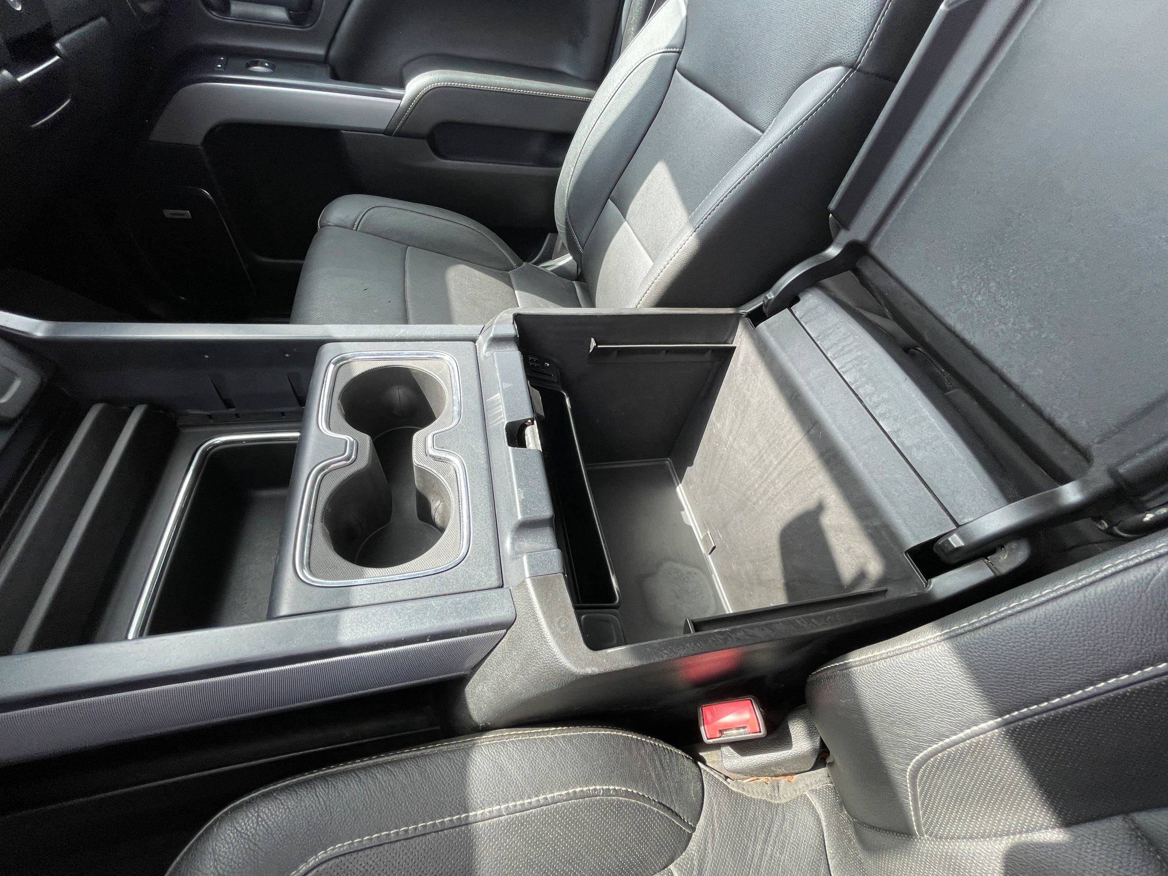 Used 2015 Chevrolet Silverado 2500 LTZ w/ LTZ Plus Package AWD/4WD image 18