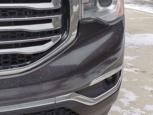 Used 2018 GMC Acadia SLE image 11