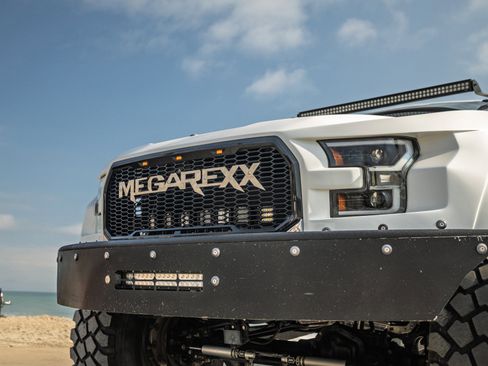 Used 2020 Ford F250 Platinum w/ FX4 Off-Road Package image 23