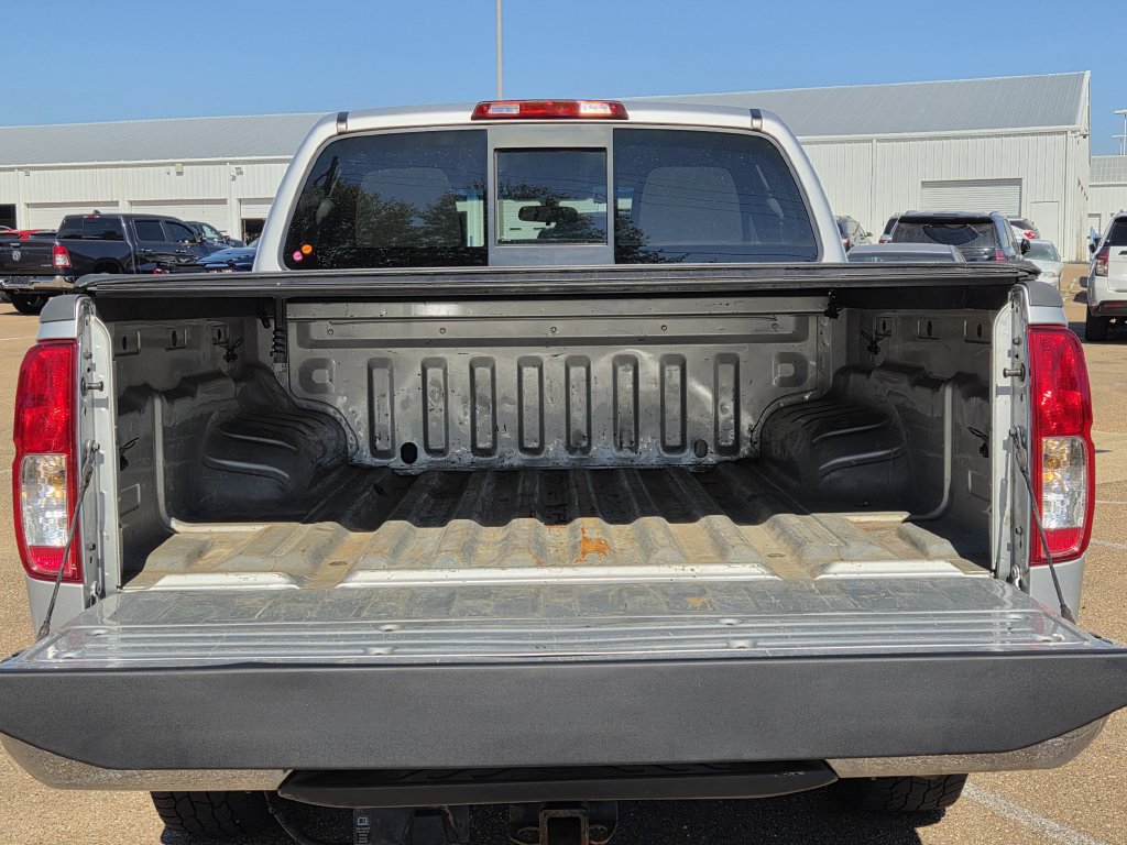 Used 2018 Nissan Frontier SV RWD image 26