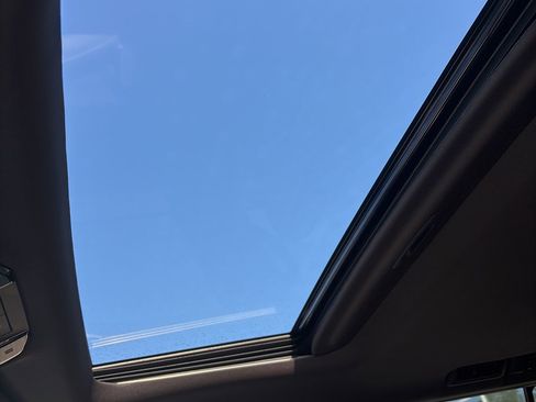 Used 2024 Lexus GX 550 w/ Accessory Package (Z1) image 9