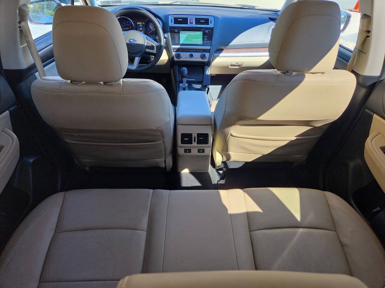 Used 2015 Subaru Outback 2.5i Limited AWD/4WD image 22