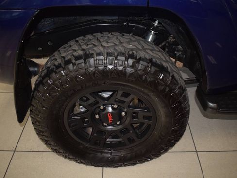 Used 2005 Toyota 4Runner Sport AWD/4WD image 33