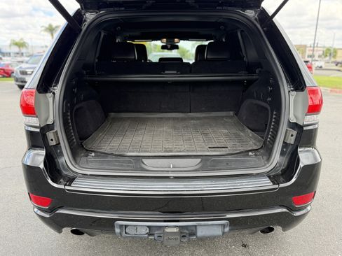 Used 2014 Jeep Grand Cherokee Altitude AWD/4WD image 8