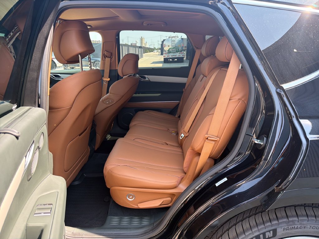 New 2026 Genesis GV80 2.5T Prestige AWD/4WD image 16