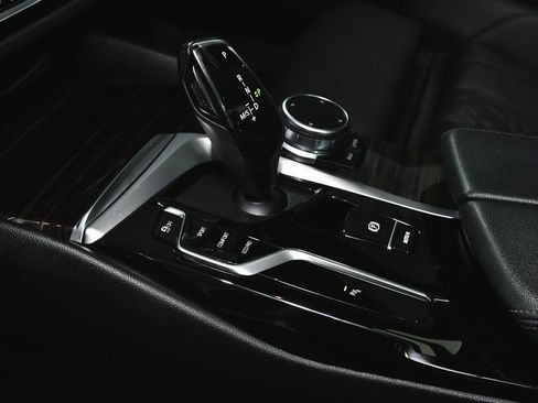 Used 2023 BMW 530i xDrive w/ Premium Package image 55