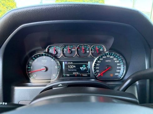Used 2018 Chevrolet Silverado 1500 LT w/ All Star Edition AWD/4WD image 13