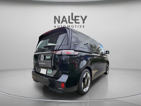 New 2025 Volkswagen ID. Buzz Pro S image 4