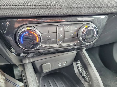 Certified 2025 Chevrolet TrailBlazer LT image 19