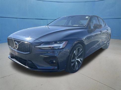 Used 2024 Volvo S60 B5 Plus FWD image 5