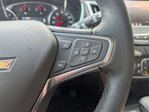 Used 2023 Chevrolet Equinox LT image 14