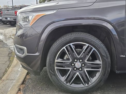 Used 2017 GMC Acadia Denali w/ Technology Package image 5