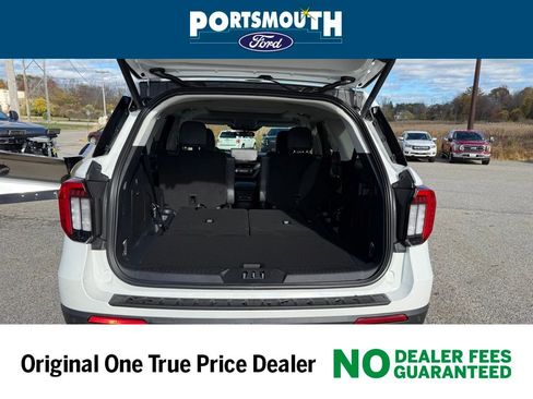 New 2026 Ford Explorer Active image 14