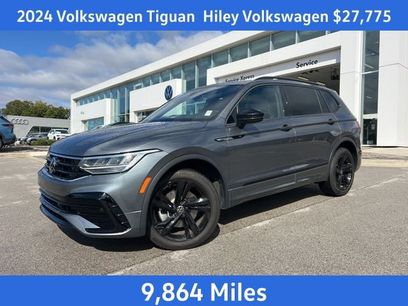 Certified 2024 Volkswagen Tiguan SE R-Line