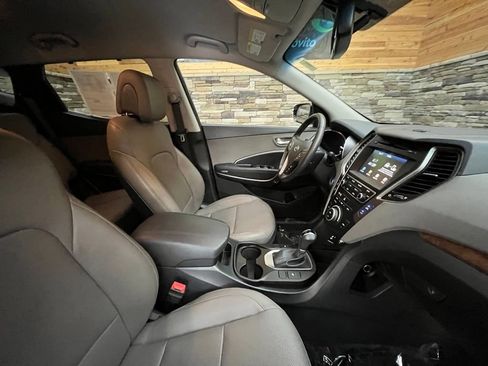 Used 2018 Hyundai Santa Fe Sport AWD/4WD image 33
