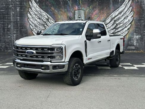 Used 2024 Ford F350 Lariat w/ Lariat Ultimate Package image 7