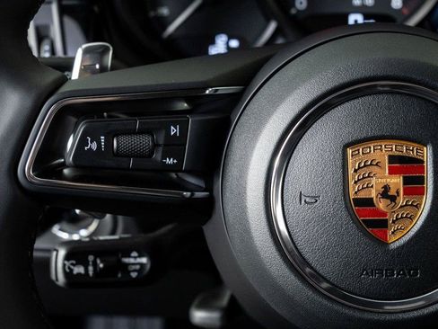 New 2026 Porsche Macan AWD/4WD image 10