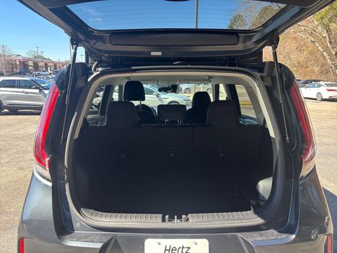 Used 2025 Kia Soul LX w/ LX Technology Package image 31