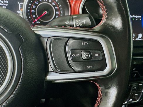 Used 2021 Jeep Gladiator Rubicon image 25