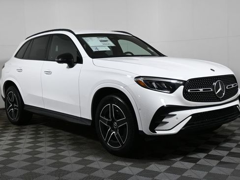 New 2026 Mercedes-Benz GLC 300 GLC 300 image 8