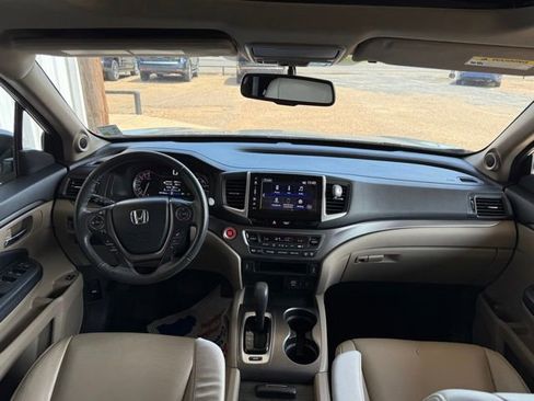 Used 2018 Honda Pilot EX-L image 10