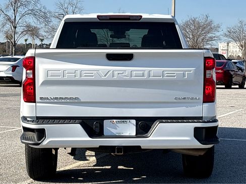 Used 2024 Chevrolet Silverado 1500 Custom image 22