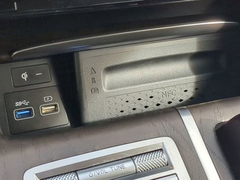 Used 2024 Genesis GV80 3.5T image 23