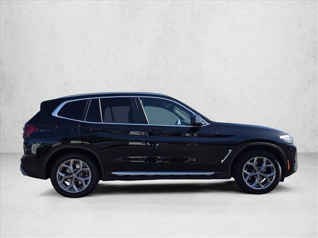 Used 2022 BMW X3 xDrive30i w/ Convenience Package AWD/4WD image 4