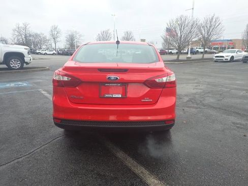 Used 2013 Ford Focus SE image 6