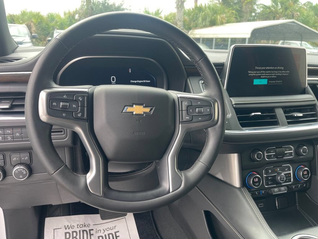 Used 2023 Chevrolet Suburban Premier AWD/4WD image 15