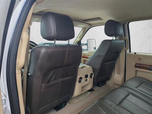 Used 2015 Ford F250 King Ranch image 16
