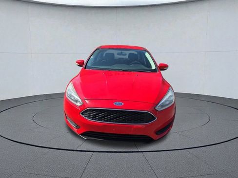 Used 2016 Ford Focus SE image 9