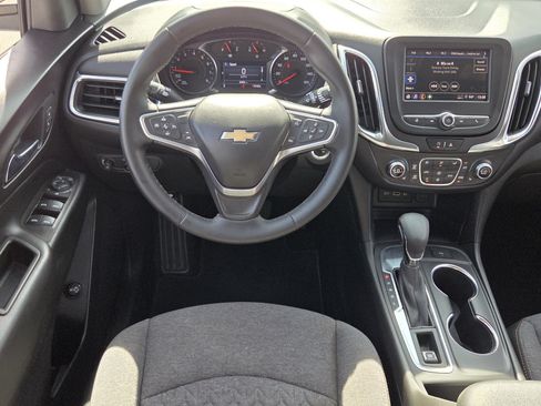 Used 2023 Chevrolet Equinox LT FWD image 11