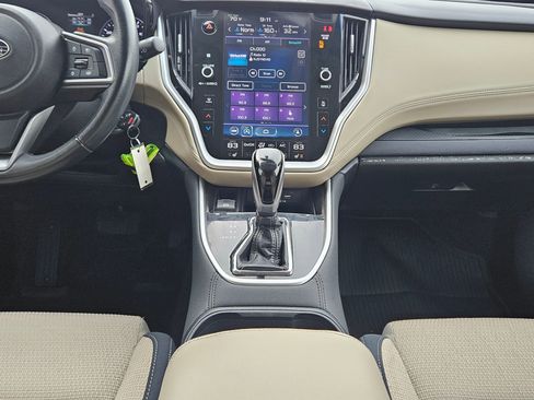 Used 2021 Subaru Outback Premium image 10