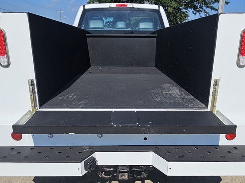 Used 2024 Ford F250 XL w/ XL Chrome Package AWD/4WD image 10