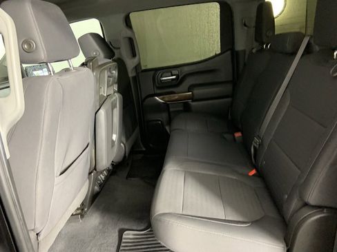Used 2020 GMC Sierra 1500 SLE w/ SLE Value Package image 17