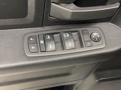 Used 2022 RAM 2500 Tradesman AWD/4WD image 15
