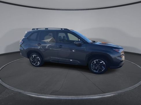 Used 2025 Subaru Forester Limited AWD/4WD image 2