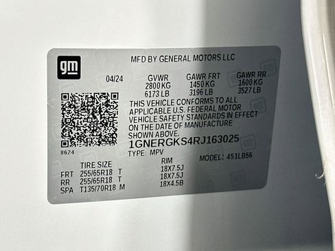 Used 2024 Chevrolet Traverse LT FWD image 12