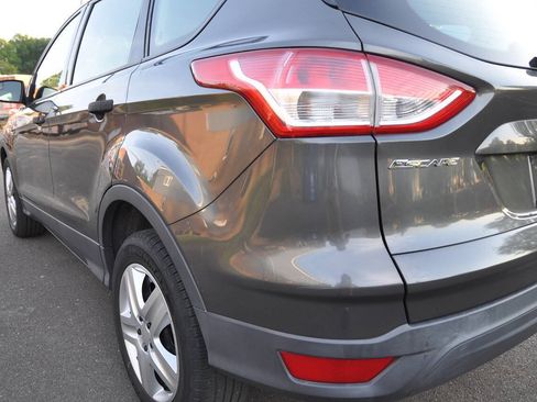Used 2015 Ford Escape S FWD image 11