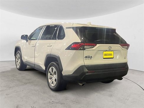Used 2023 Toyota RAV4 LE image 2