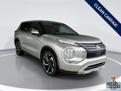Used 2024 Mitsubishi Outlander SE FWD image 50