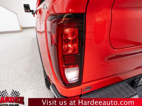 Used 2024 GMC Sierra 2500 SLE w/ SLE Value Package image 9