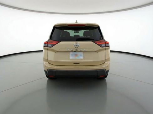 Used 2025 Nissan Rogue SV image 7