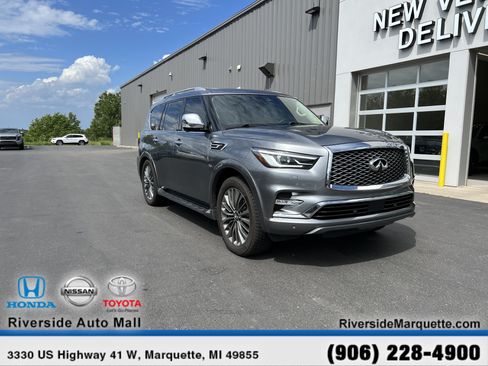 Used 2019 INFINITI QX80 Luxe AWD/4WD image 1