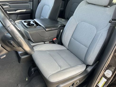 Used 2019 RAM 1500 Big Horn AWD/4WD image 19