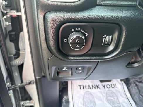 Used 2022 RAM 1500 Big Horn image 17
