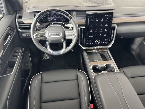 New 2026 GMC Acadia Denali w/ Super Cruise Package image 25